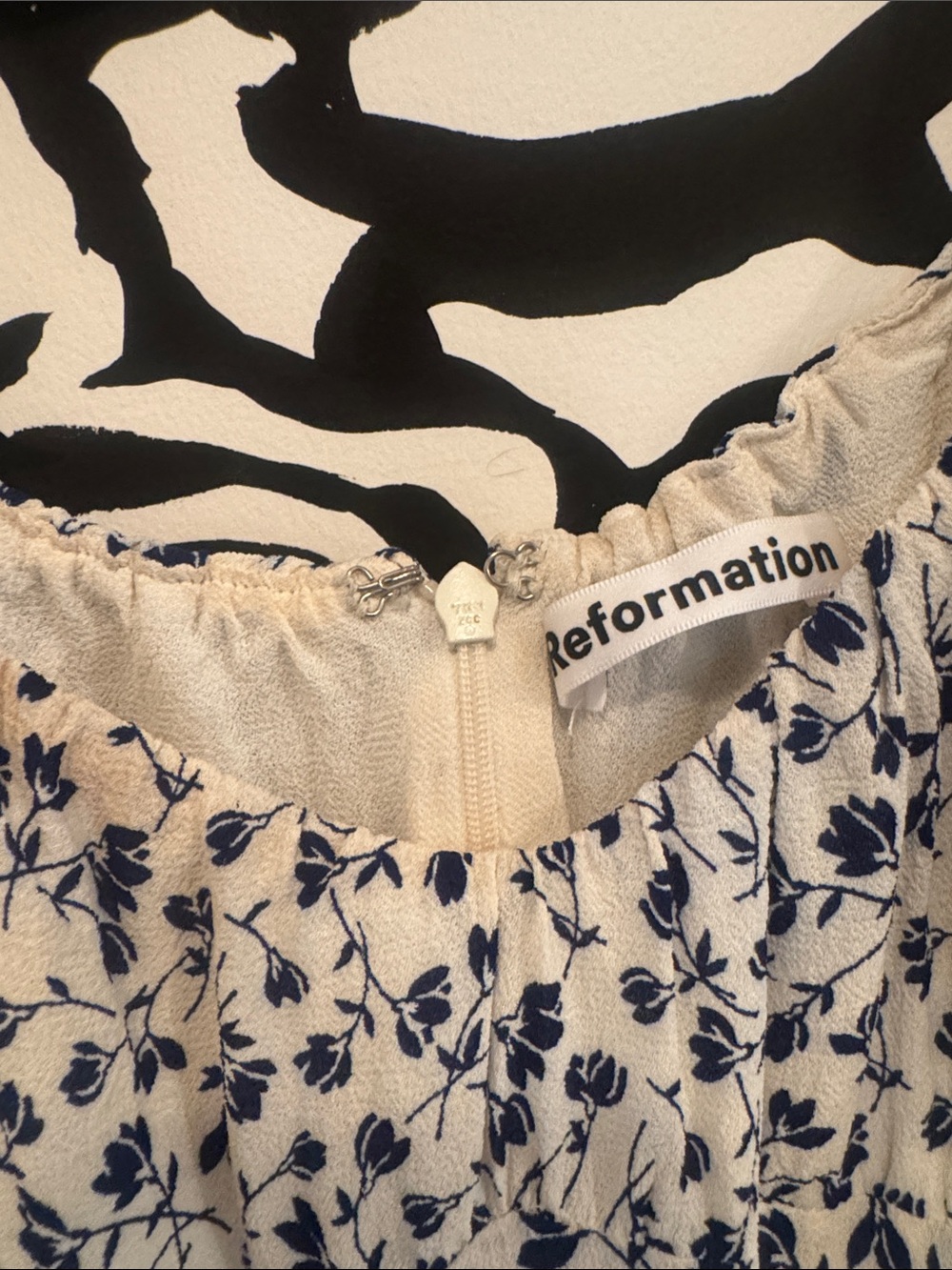 REFORMATION Blue & White Floral Puff-Sleeve Midi Dress - Picture 4 of 5